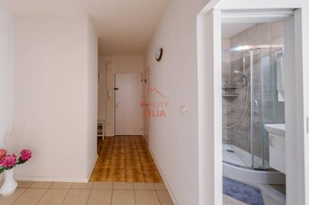 Predaj priestranného 2i. bytu v obľúbenej lokalite Chrenová– - 14