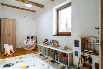 Na predaj útulný dom s pozemkom 2 550 m2 | Malý Lipník - 14