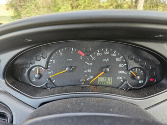 Predám ford focus 1 1.8tddi 66kw - 14