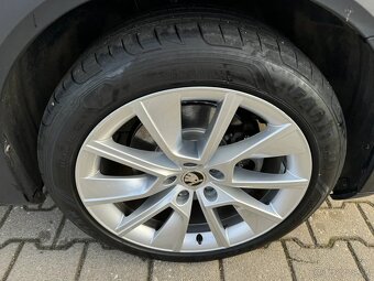 Škoda Superb 2.0 TDI Scout 4x4 - 14