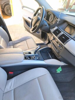 BMW x6 180kw. 8 stupeň automat - 14
