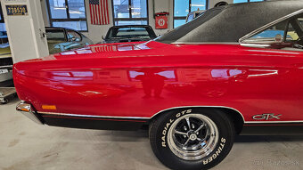 1969 Plymouth GTX 440 V8 - muscle car, po renovaci - 14
