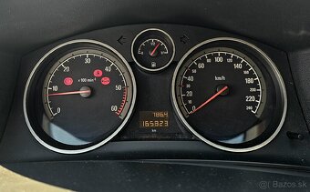 Opel Astra 1.3 CDTI Elegance
 - 14
