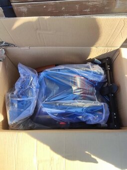 Nový kombinovaný kočárek 3v1 (černo-zlatý) - 14