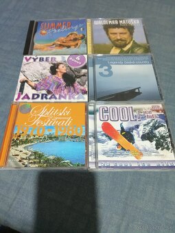 Predám rôzne cd nosiče - 14