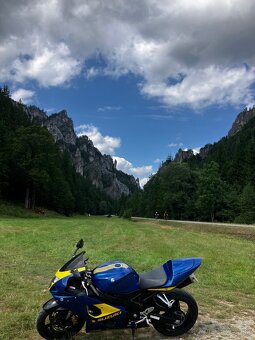 Suzuki GSX-R 600 - POUZE 17 000 KM - 14