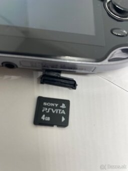 PS Vita Wi-Fi (PCH-1004) OLED - 14