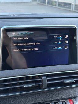 Peugeot 5008 1.6 BlueHDi 120 S&S Allure EAT6 - 14