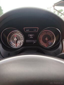 GLA 220cdi 4matic top stav - 14