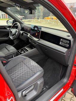 VW Tiguan R LINE 2.0 TSI 195kw 4MOTION DSG 4/2025 - 14