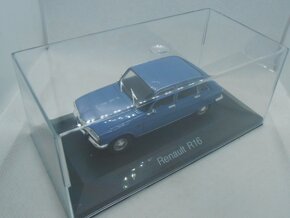Renault Clio III, Renault R16, R8 TAXI 1/43 - 14