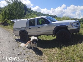Mazda B2500 - 14