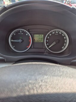 ŠKODA ROOMSTER 1.9TDI 77KW M5 2008 NOVÉ KÚPENÉ NA SK - 14