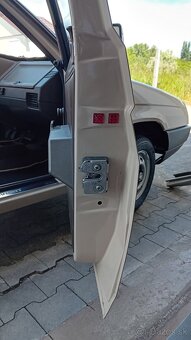 Škoda favorit - 14