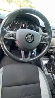 Octavia 1.6 TDI JOY DSG - 14