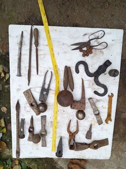 Staré vecičky na dekoráciu - 14