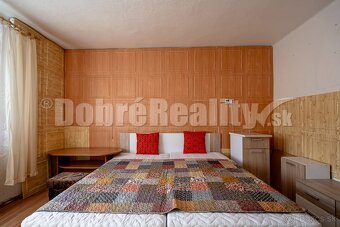 REZERVOVANÝ: Rodinný dom na rekonštrukciu, 147 m2, Beňuš, ok - 14