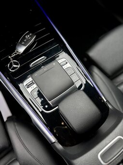 Mercedes-Benz GLB 220d 4MATIC Progressive - 14