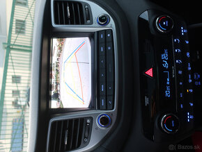 Odstúpim leasing na Hyundai Tucson r.2017 4x4,výbava PREMIUM - 14