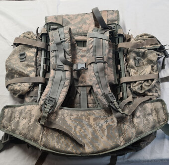 US Army UCP Large Rucksack (65l), armádní batoh, krosna - 14