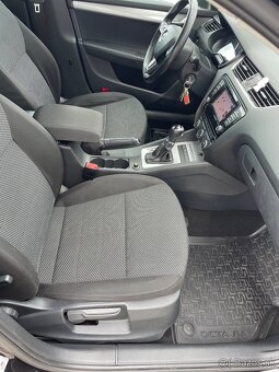 ŠKODA Octavia 2.0 TDI DSG - 14