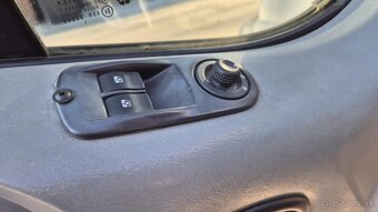 Renault Trafic 1,9DCI 74kw kód motora: F9QU7 - 14