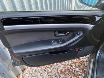 Audi A8 D3 4.2TDI - 14