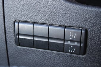 VOLKSWAGEN CRAFTER 2.5TDI,8MÍST,KLIMA,KAMERA,N.TOPENÍ,TAŽNÉ - 14