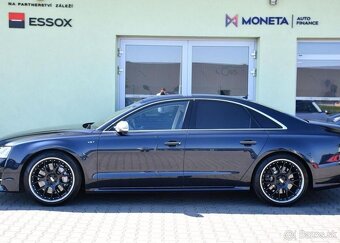 Audi S8 PLUS 4.0TFSI MAX VÝBAVA 2xKOLA 445 kw - 14