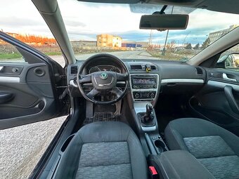 Škoda Octavia Combi 1.6 TDI CR DPF Elegance - 14