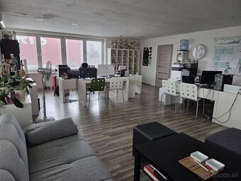 RealityKolesár prenajíma sklad393m2kanc130m2 Textilná Jazero - 14