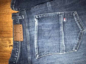 TOMMY HILFIGER originál pánske rifle w33/l36 L/XL - 14