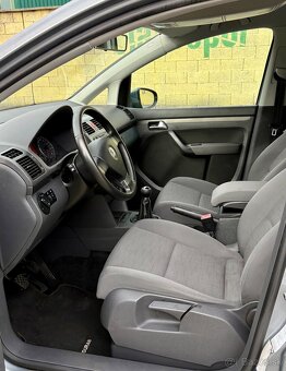 VOLKSWAGEN TOURAN 1.9 TDI 77KW BEZ DPF 2010 7 MIEST - 14