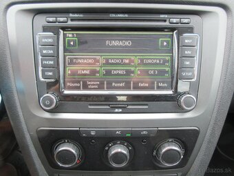 Škoda Octavia Combi 1.6 Tour II - 14