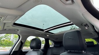 Jaguar F-Pace D200 S AWD Black Pack / Kůže / Led - 14