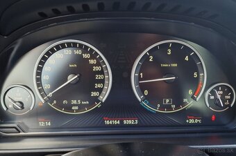 BMW Rad 5 Touring 530d xDrive 190KW AT8 4x4 SR 1majitel Serv - 14