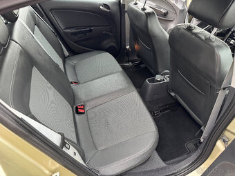 Opel Corsa 1.4 16V Cosmo A/T - 14