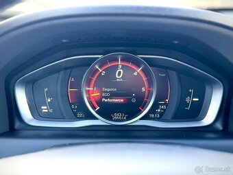 Volvo XC60 D3 Momentum - 14