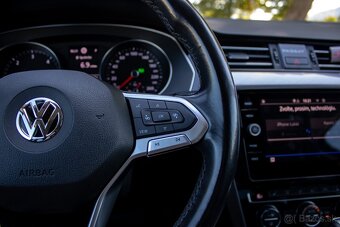 Volkswagen Passat 2.0 TDI 4Motion DSG TOP STAV - 14