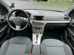 Opel Astra 1.9 CDTI kombi Automatická prevodovka - 14