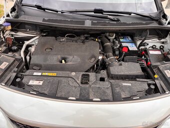 Peugeot 5008 2.0 BlueHDi 177 S&S GT EAT8 7miestne - 14