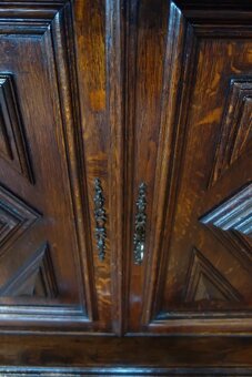 Príborník ” ALT DEUTCH ” ( 100 ). - 14