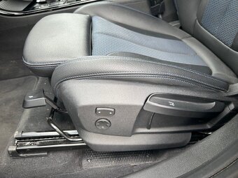 Predam BMW X1 xDrive 25d M Sport 170kW - 14