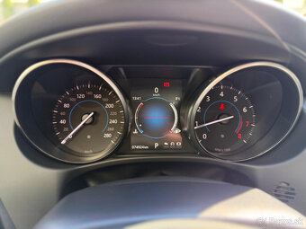 Jaguar XE benzin 2.0 177kw R-Sport AT - 14