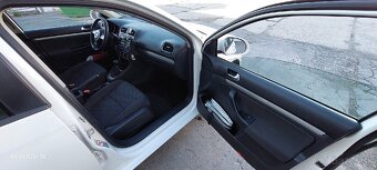 Volkswagen Golf 6 1.6 TDI 77 KW - 14