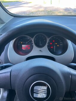 Seat Altea 1.6 benzín – 75 kW - 14