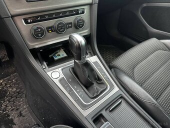 Volkswagen Golf 1.6 TDI DSG - 14