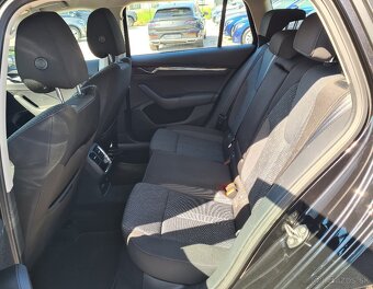 ŠKODA OCTAVIA COMBI 2.0TDI SCR STYLE DSG - 14