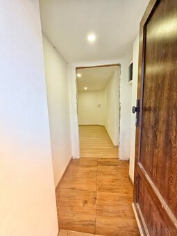 Na predaj rodinný dom centrum Kežmarok - 14