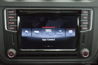 Volkswagen Caddy 2,0 TDi,DSG,7-míst,NAV,DPH,XEN - 14